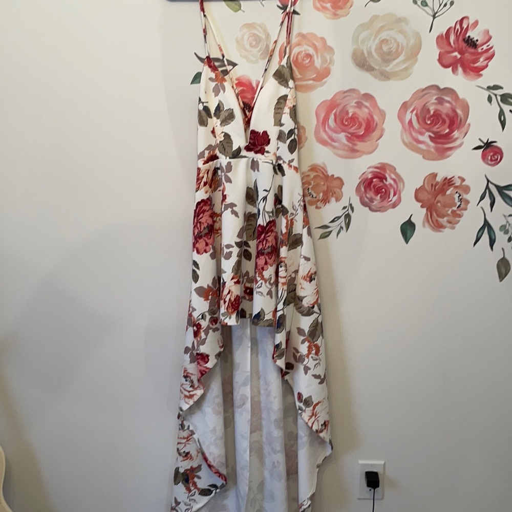 NWOT floral plunge backless high low dress